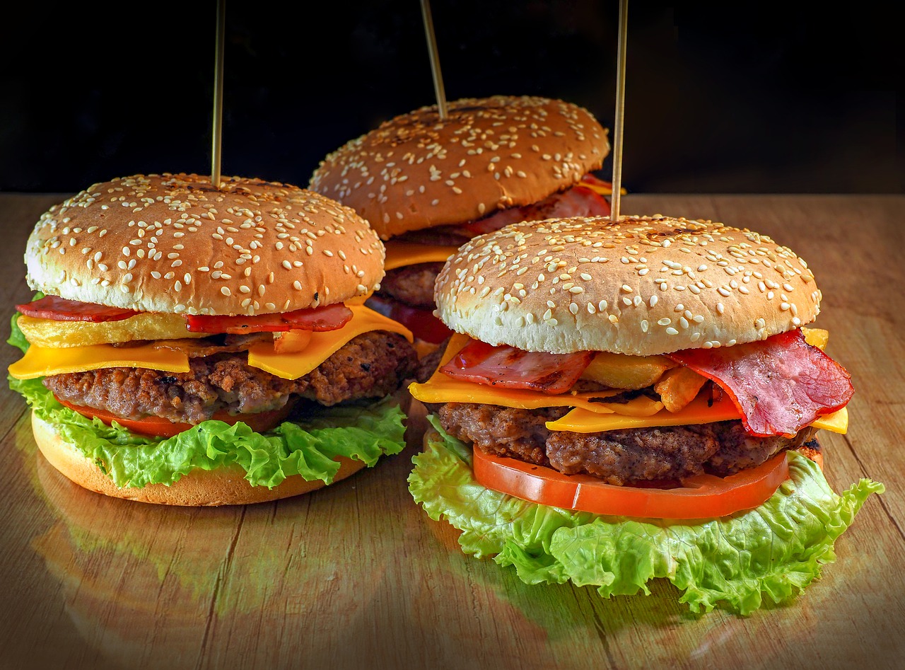 Cara Jualan Burger, Biar Makin Laris Manis